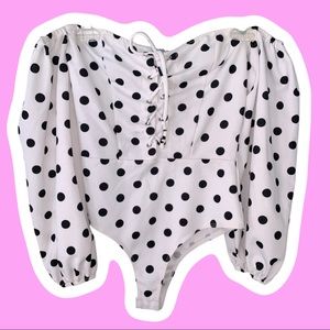 Retro Off the Shoulder Body Suite 😍